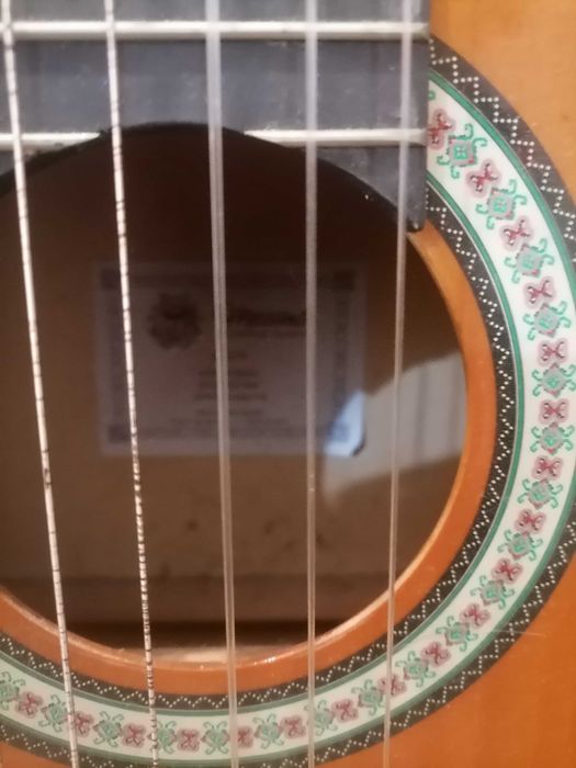 Китара във добро състояние