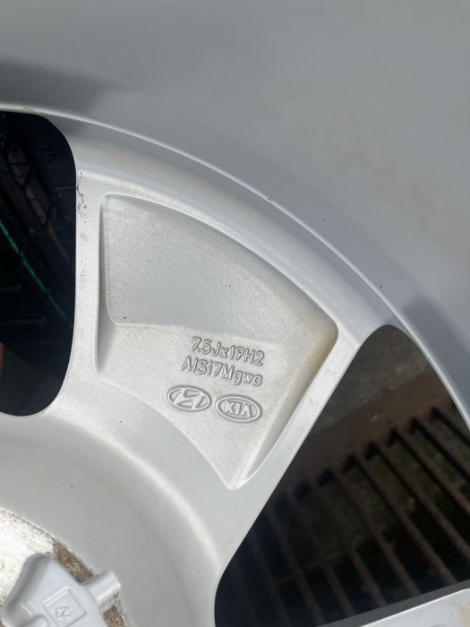 Jante+Anvelope 19”, 235/55/19 Hyundai Tucson/Santafe/Toyota/Nissan/Renault/Mazda 5x114,3 cu Senzori Presiune Roti
