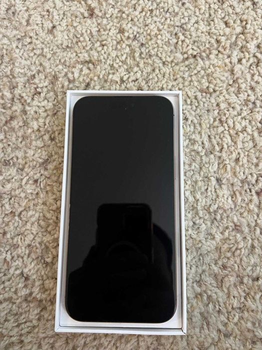 iPhone 16 pro max 256 gb