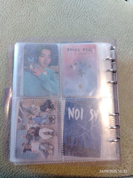 Продам биндер с карточками