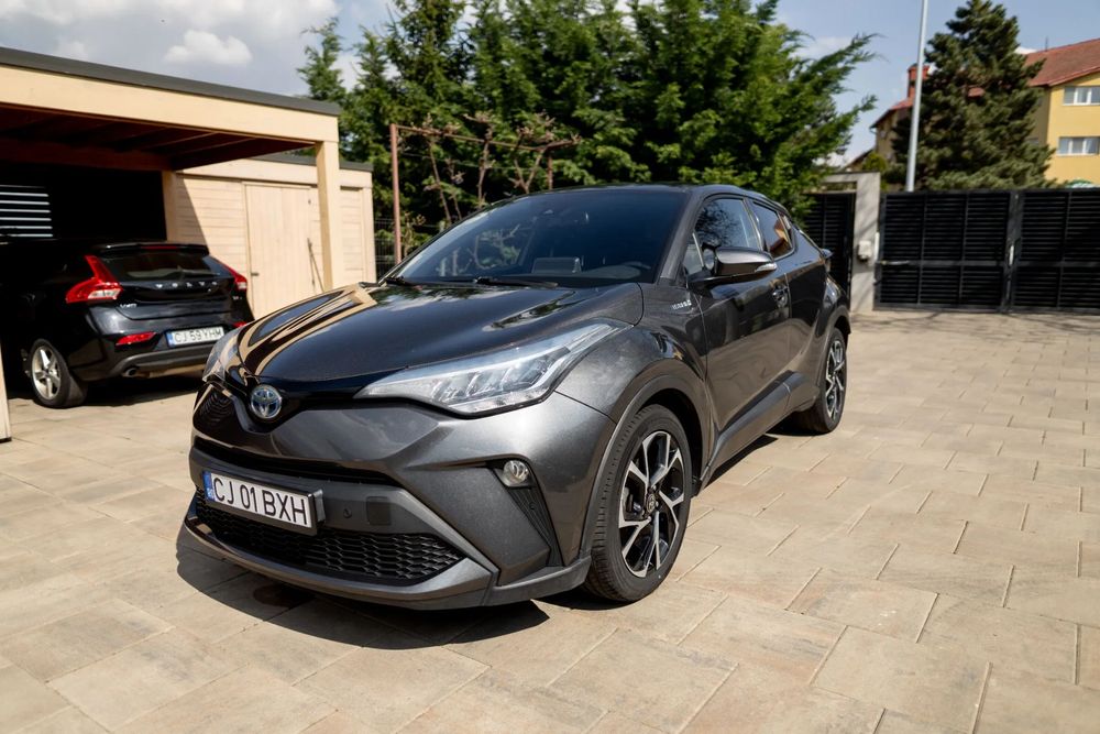 Toyota C-HR C-HR 2021 61.5k km 2.0 hybrid, senzori, camera incalzire, TOYOTA RELAX