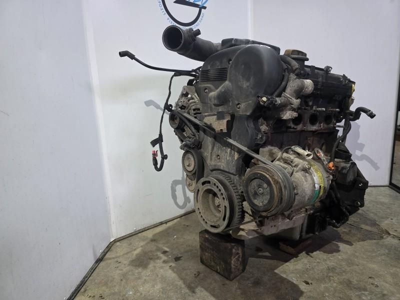 Motor complet fara anexe Opel Vectra C 1.6i 101CP 74KW Z16XE