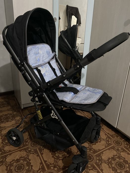 Продам прогулочную коляску