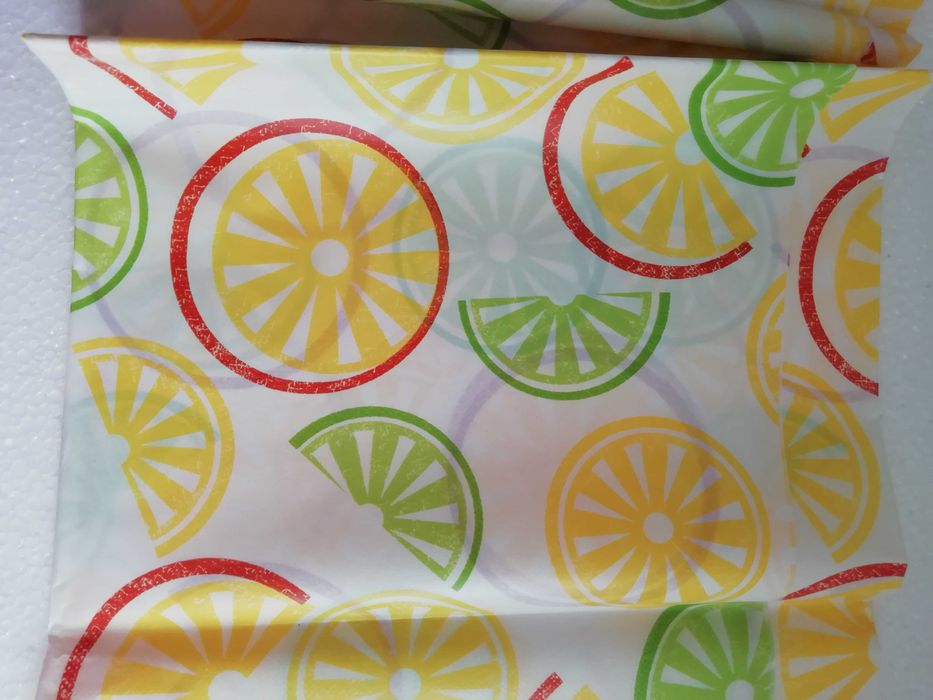 Мушама за маса 140/100 см., нова покривка