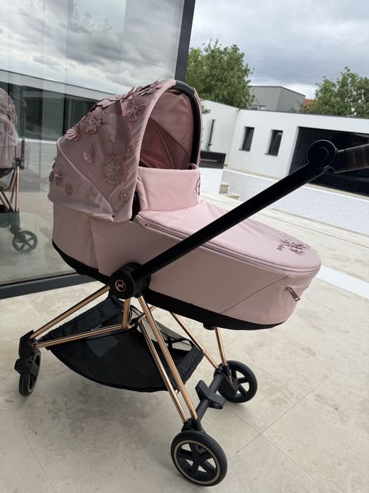 Vand carucior Cybex Mios Simply Flowers pink