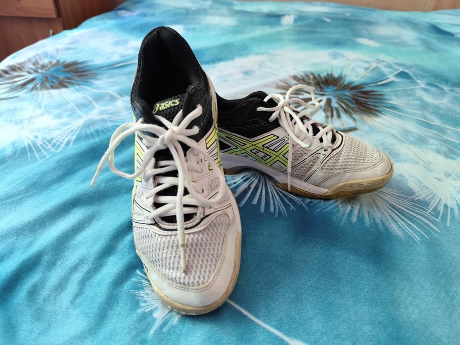 Обувки ASICS р.39-25лв ; сандали черни,кожа (италиа) р.39 - 15лв