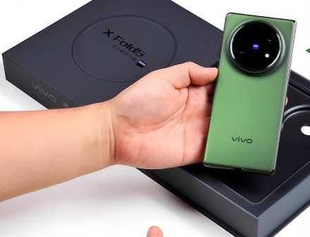 Vivo X Fold 5 Dual sim 5G с Android auto и глобална версия 2г гаранция