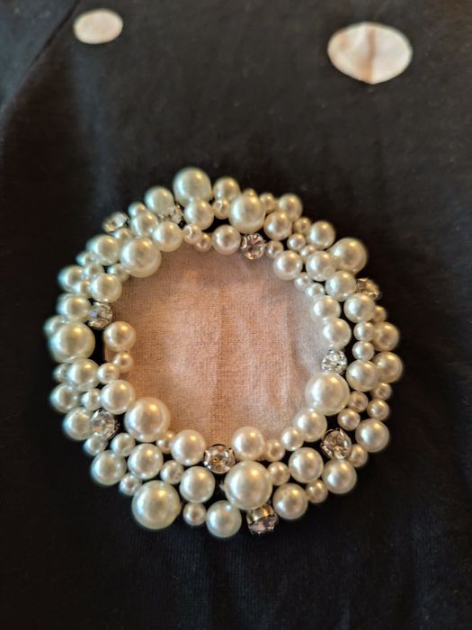 Туника черна с мечета, перли и камъни