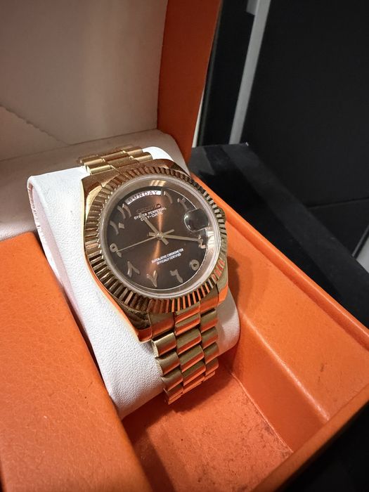 Seiko Mod custom made by Daydate Rose Gold Arabic Dial