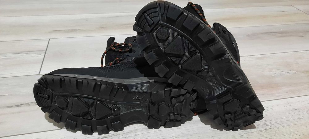 Ghete Decathlon marimea 37