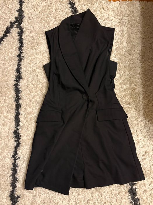 Официялна рокля к къси панталони