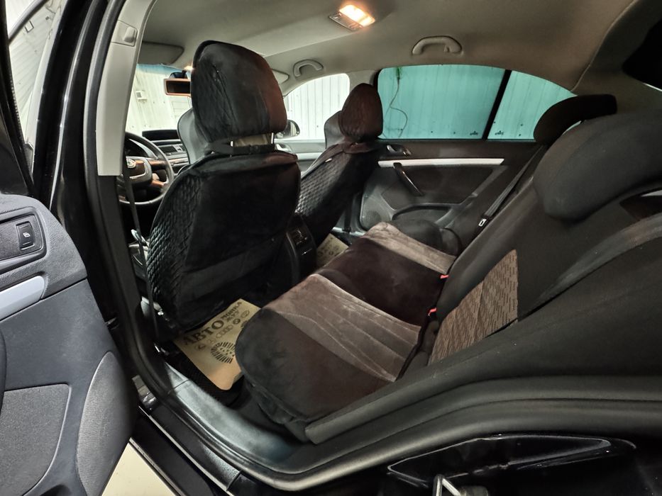 Шкода Октавия 1.6 MPI