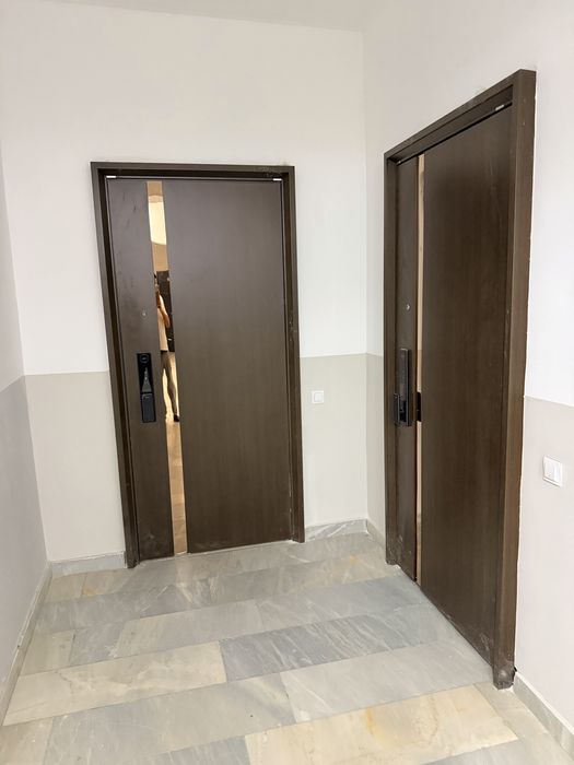 1 chi etaj 3xonali va 1 xonali obshiy dapasi 120 kvadrat padval 120
