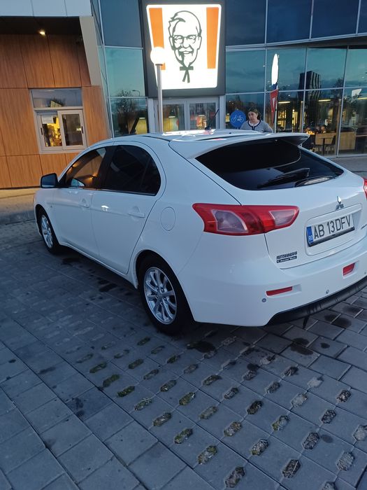 MITSUBISHI Lancer 2011 — imagine 3