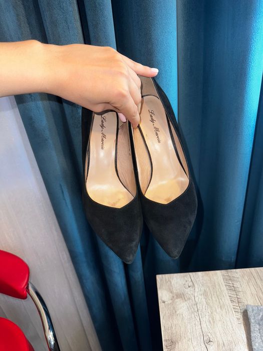 Туфли женские замшевые