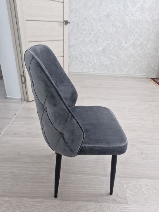 Новый стулья сатылады