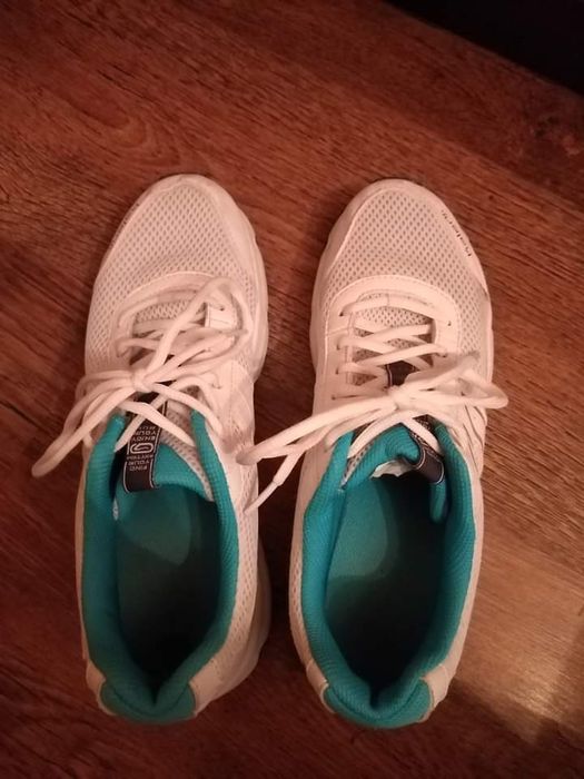 Маратонки като нови