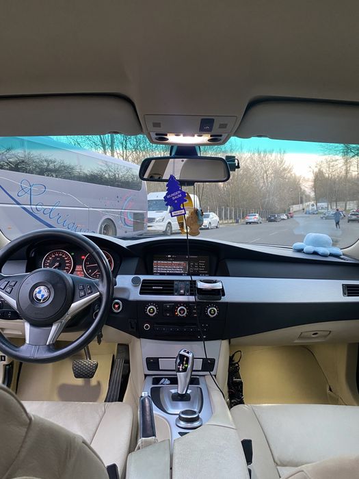 Vând BMW Seria 5 xDrive 197 cai