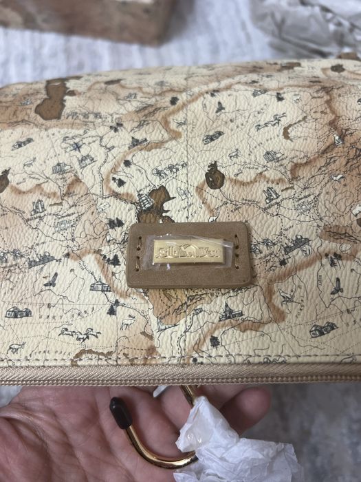 Косметичка кожаная дорожная