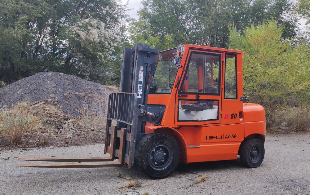 Вилочный погрузчик Heli 5 тонны кара, автокара