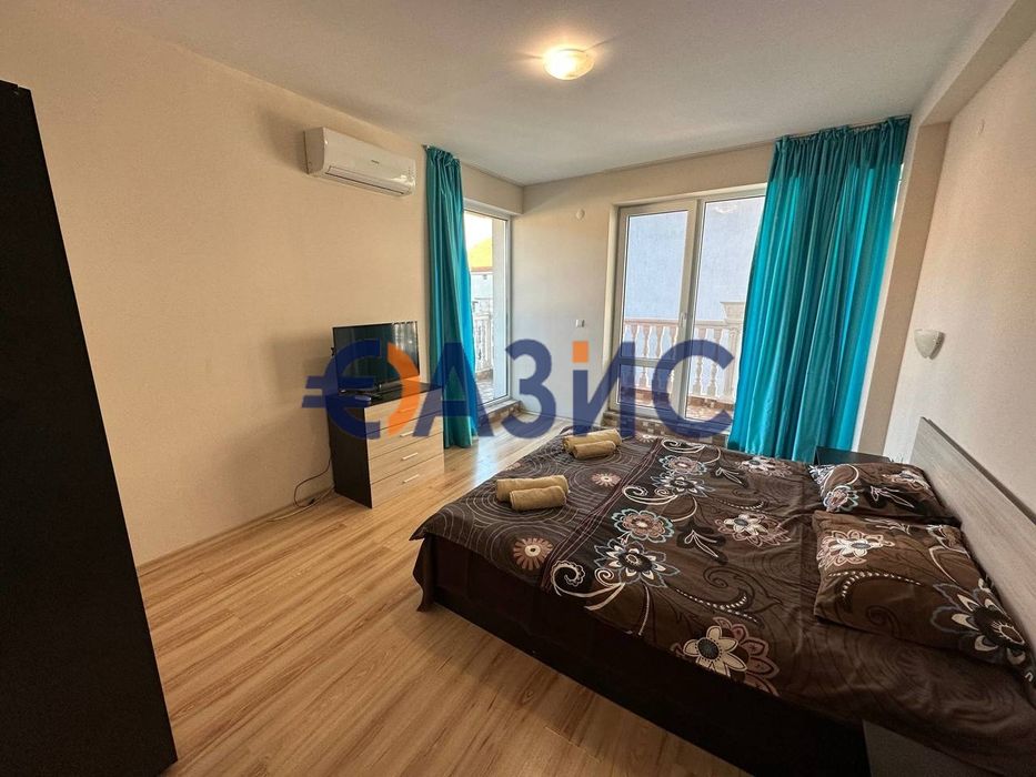Продава се Двустаен апартамент в Свети Влас - 70 кв.м за 846 €/кв.м - Снимка #9
