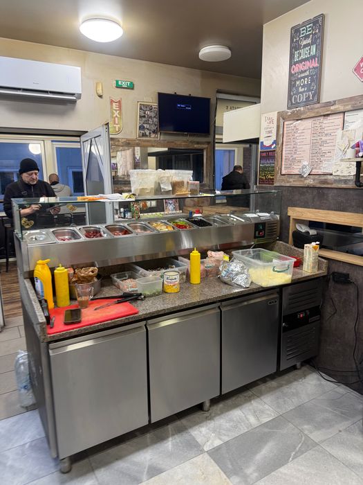 Дава се под наем Заведение в Варна, Бриз - 91 кв.м за 1800 € - Снимка #12
