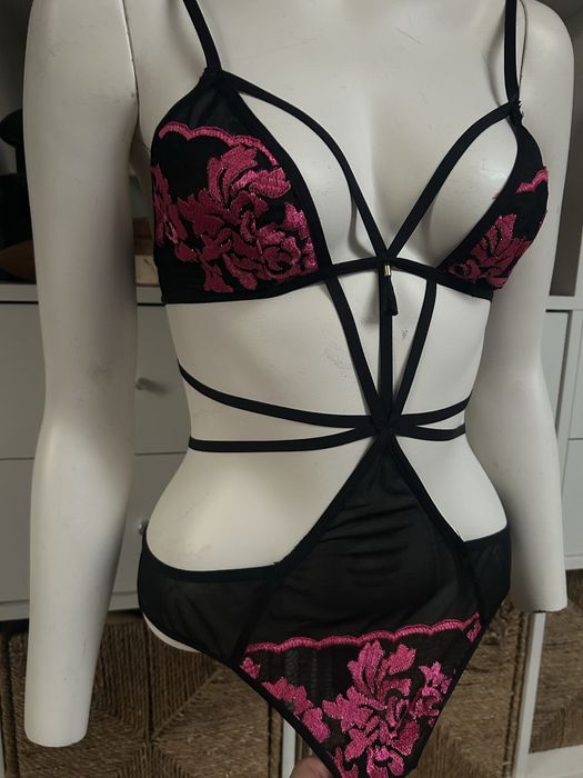 Lenjerie intima body