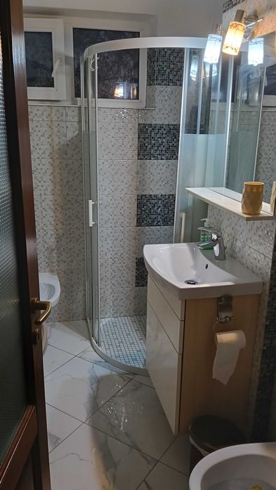 Apartament de închiriat