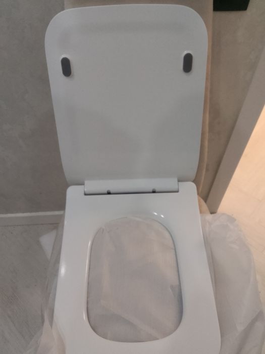 Стульчак для унитаза подходит к инсталляции