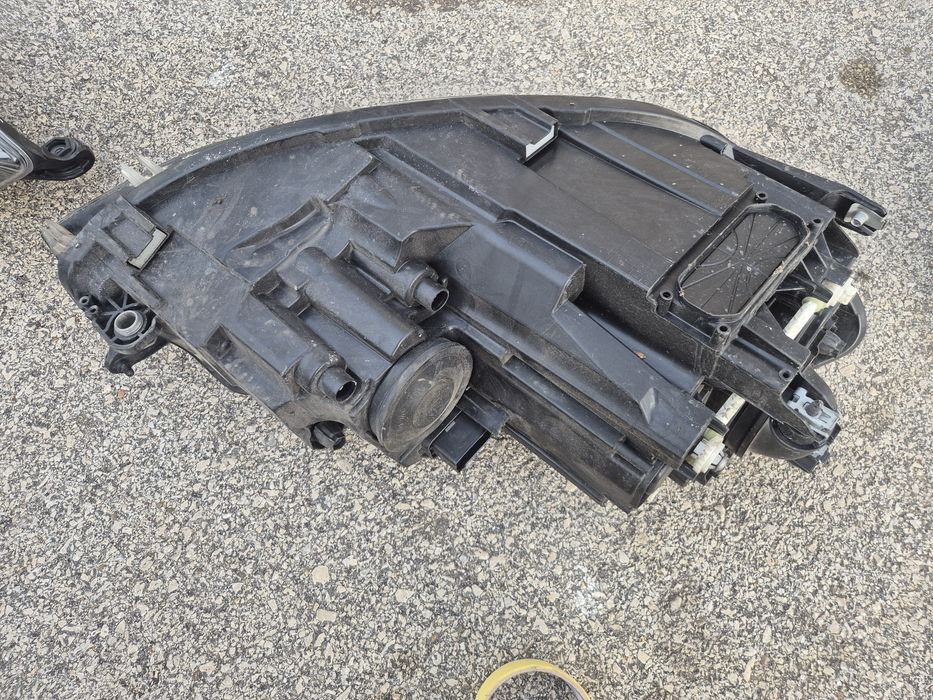 Ляв фар Фолксваген Голф 7 VW Golf 7 фарове