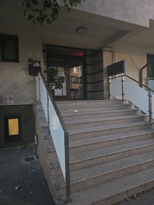 Casa de inchiriat/spatiu/apartament