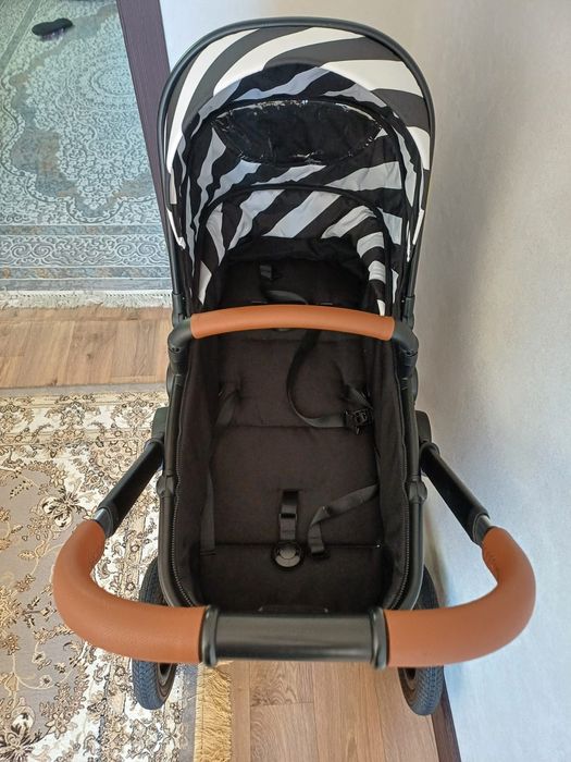 Детская коляска с рождения до 3х лет