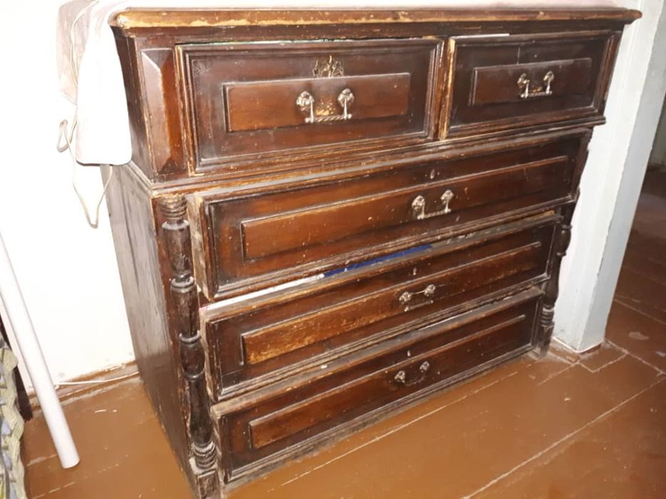 Продам старинный комод конец 19 века. Антиквариат.