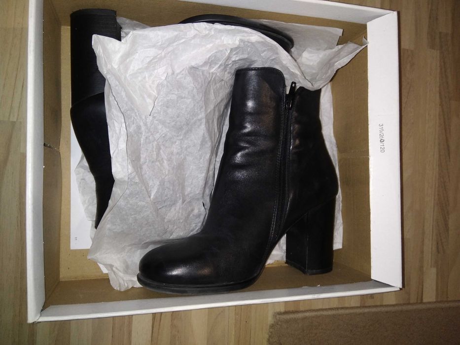 Дамски обувки естествена кожа