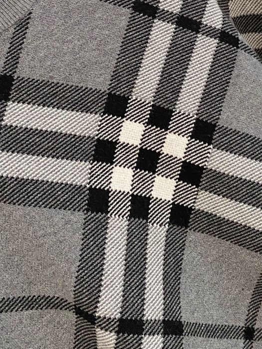 Pulover Burberry