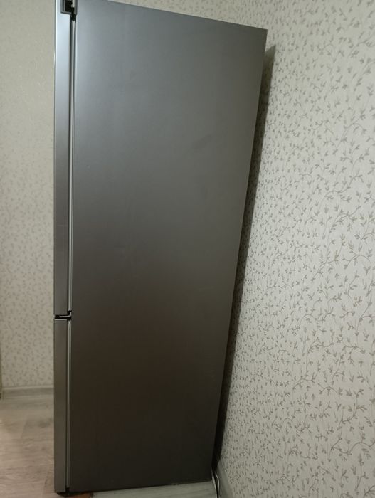 Продам холодильник Самсунг