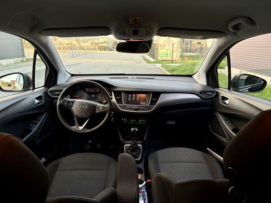 Opel Crossland X