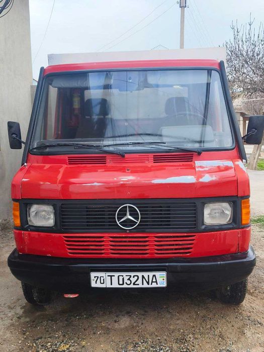 Mercedes bens Рефрижератор