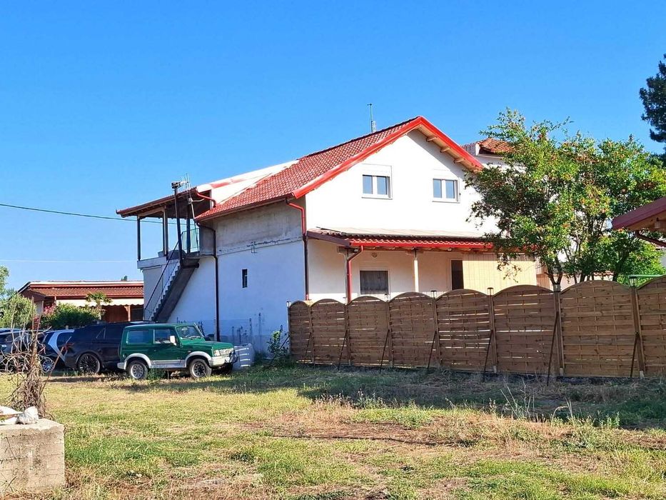 Продава прекрасна къща в Аспровалта,Солун район Ривиера Гърция