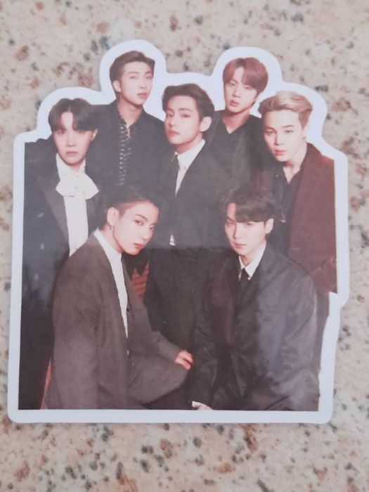 Кпоп наклейка бтс