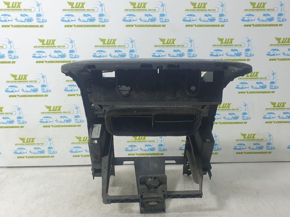 Consola centrala t0015839 Volkswagen VW Polo 4 9N  [din 2001 pana  20