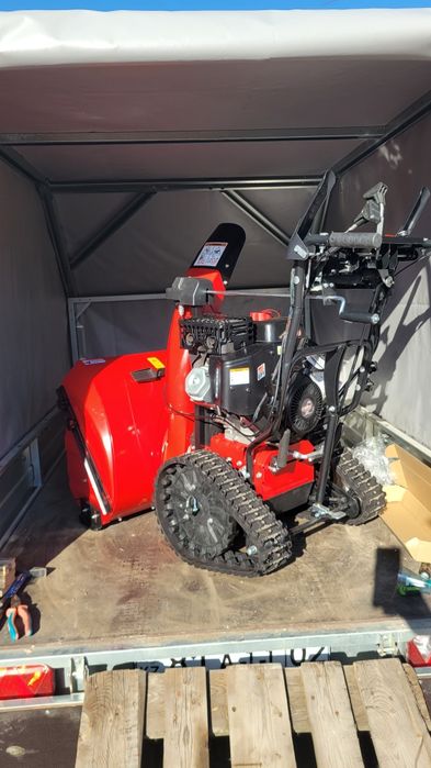 Снегоуборщик гусеничный