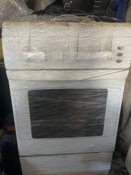 Продам электроплиту+холодильник. Фирма ARDO