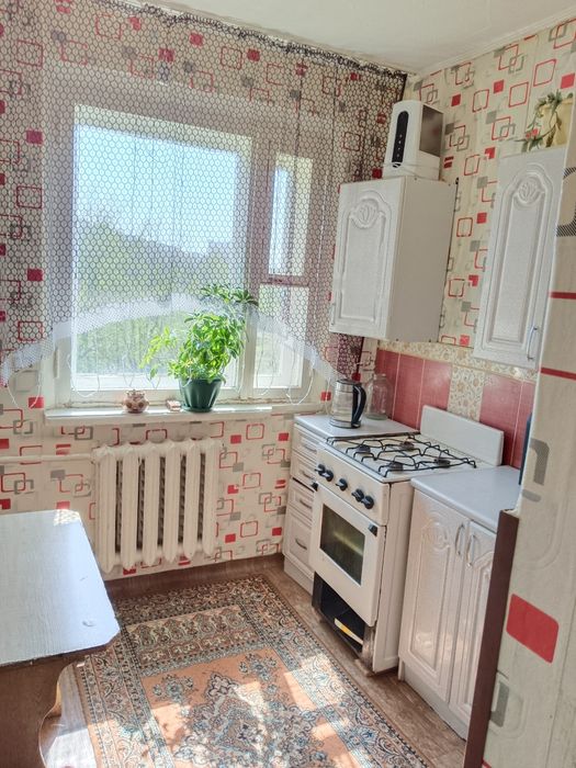 Продам 4 х комн. 4-24-5 этаж.