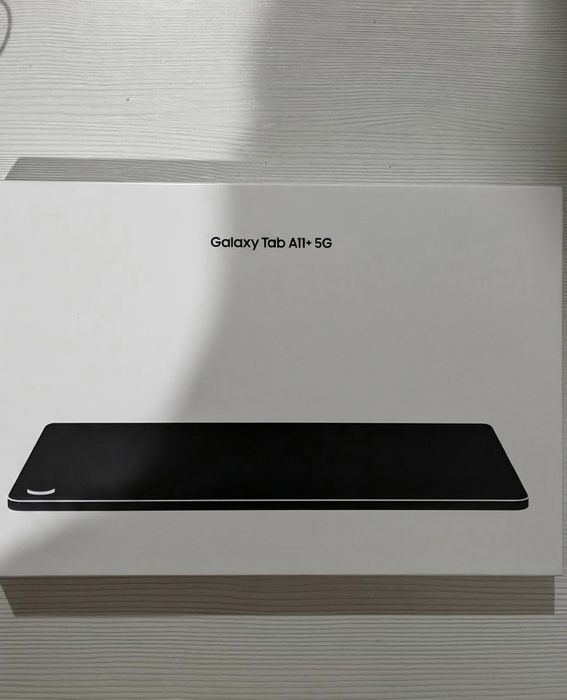 Продам планшет Samsung galaxy tab 11+ новый
