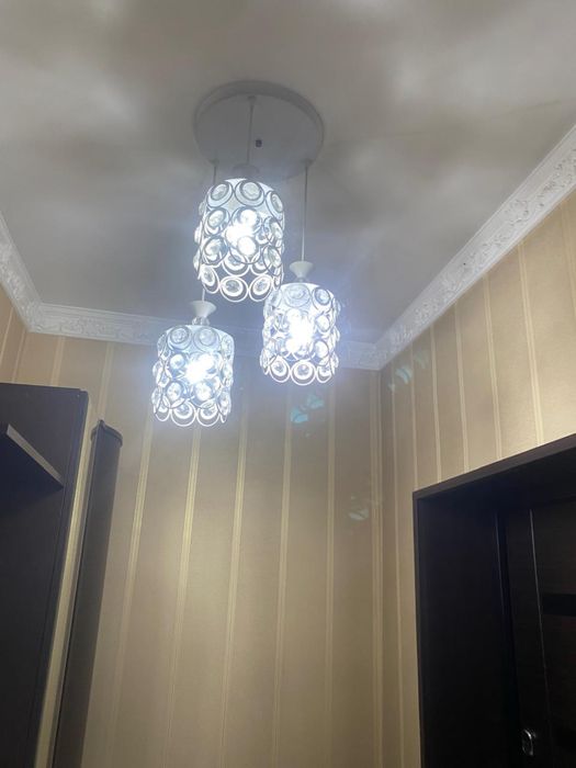 Люстры разные срочно