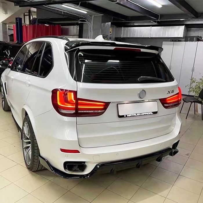 Difuzor Evacuare Tobe BMW F15 X5 cu nervuri Negru lucios