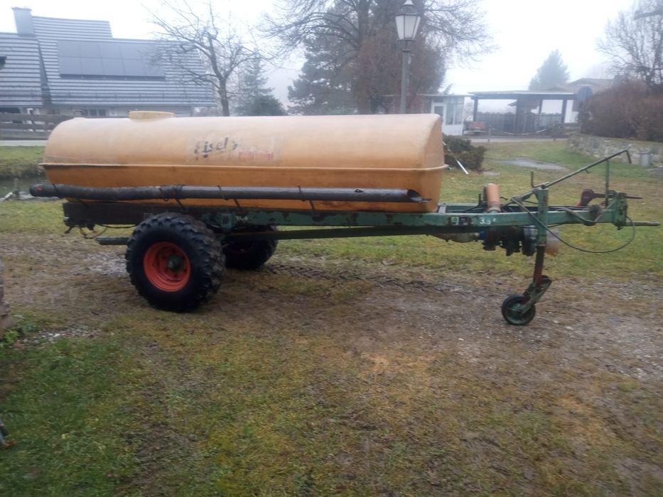 Vidanja  cu pompa  pentru tractor