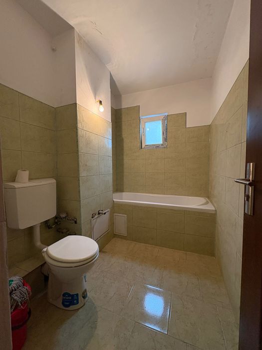 Apartament 2 camere , semidecomandat Micalaca 700, parter