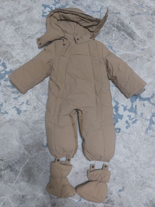 Продам детский комбинезон